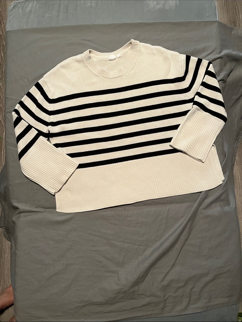 GAP Cotton Women Black And White Stripes Sweater 3/4 Sleeves Large